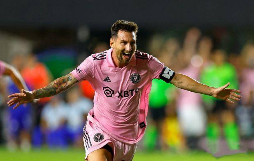 PANDA-关于大比分获胜首场状态出色,快船观众沸腾!,梅西重返赛场气势如虹延续的信息