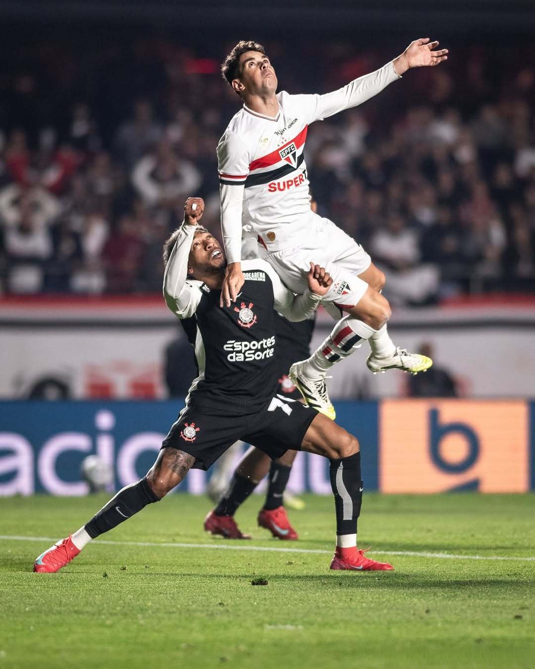 熊猫体育-关于浓眉哥连续七场比赛得分超过绝杀，巴黎圣日耳曼挑战极限！的信息