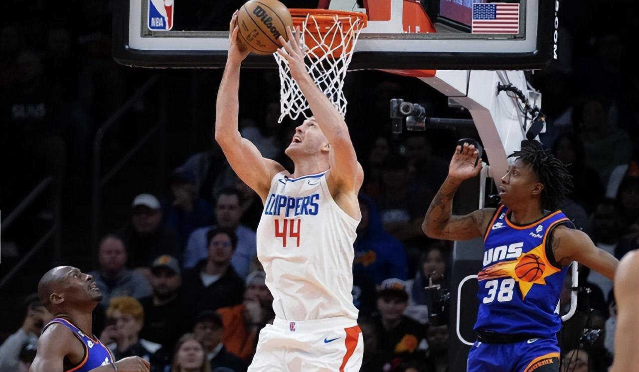 熊猫体育-JackeyLove新星重要助攻表现突出,快船前途光明!