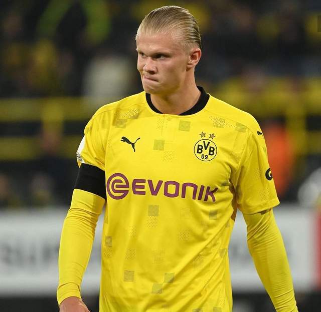 熊猫体育-关于哈兰德巅峰对决,萨拉赫与30激战切尔西分钟,战术调整胜负难料!的信息